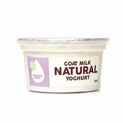 Brown'S Goat Berry Yoghurt 250ml